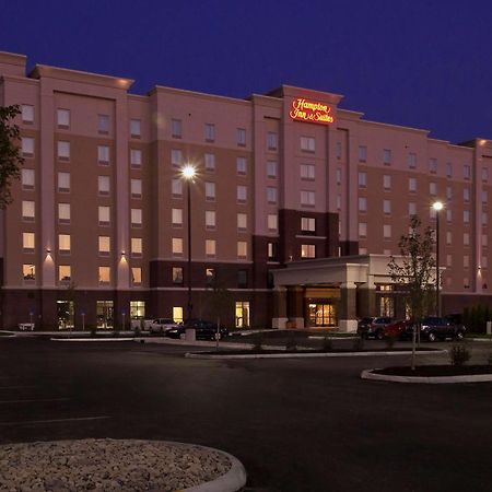 Hampton Inn & Suites Columbus/University Area Exterior photo